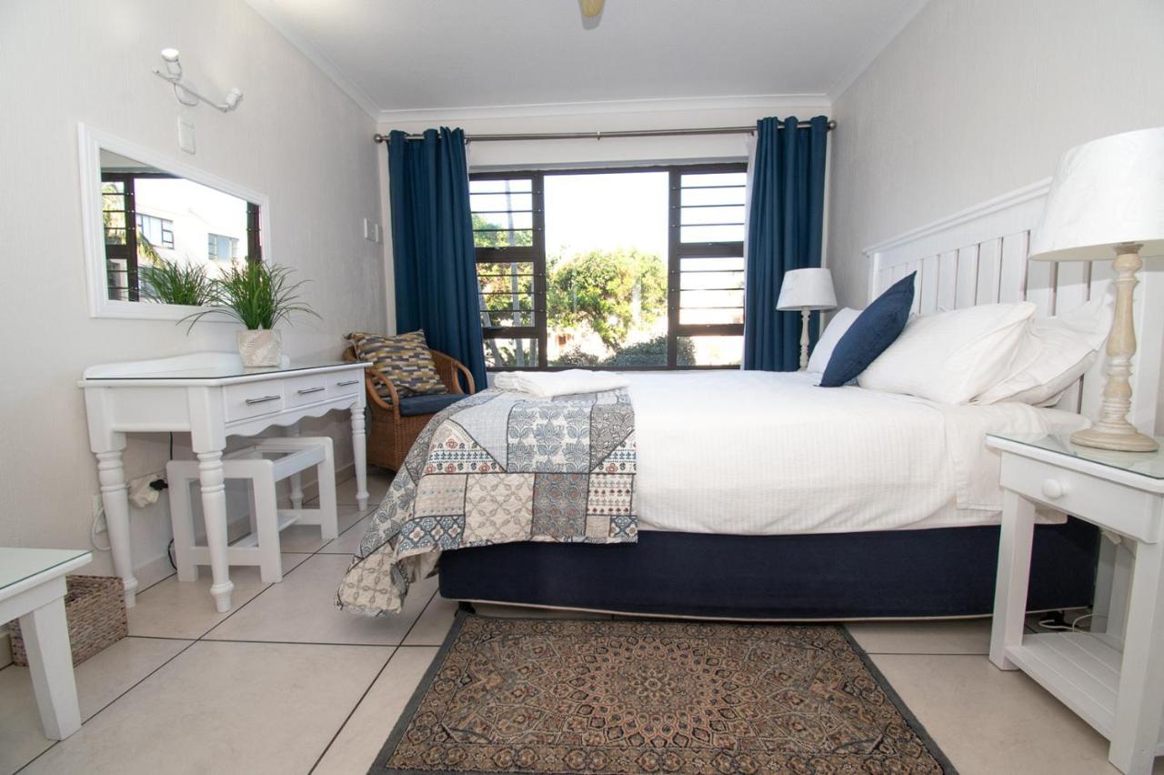 7 The Shades Umhlanga Rocks Apartment Durban Bagian luar foto