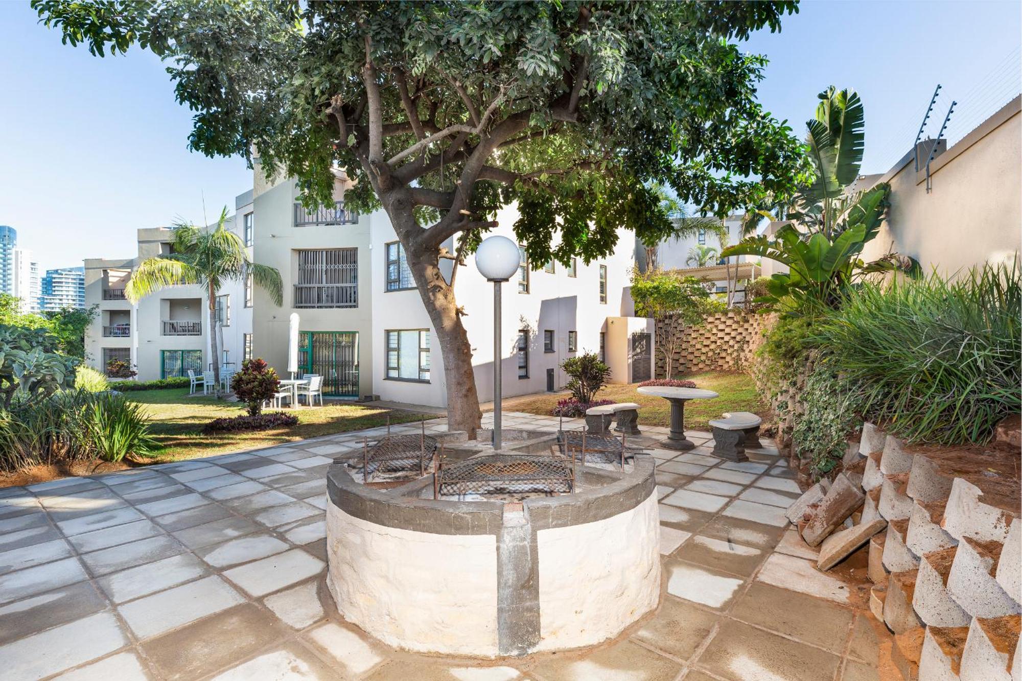 7 The Shades Umhlanga Rocks Apartment Durban Bagian luar foto
